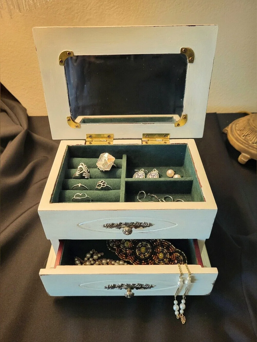 Shabby Chic Jewelry Box with Drawers & Mirror – Ivory Distressed Finish